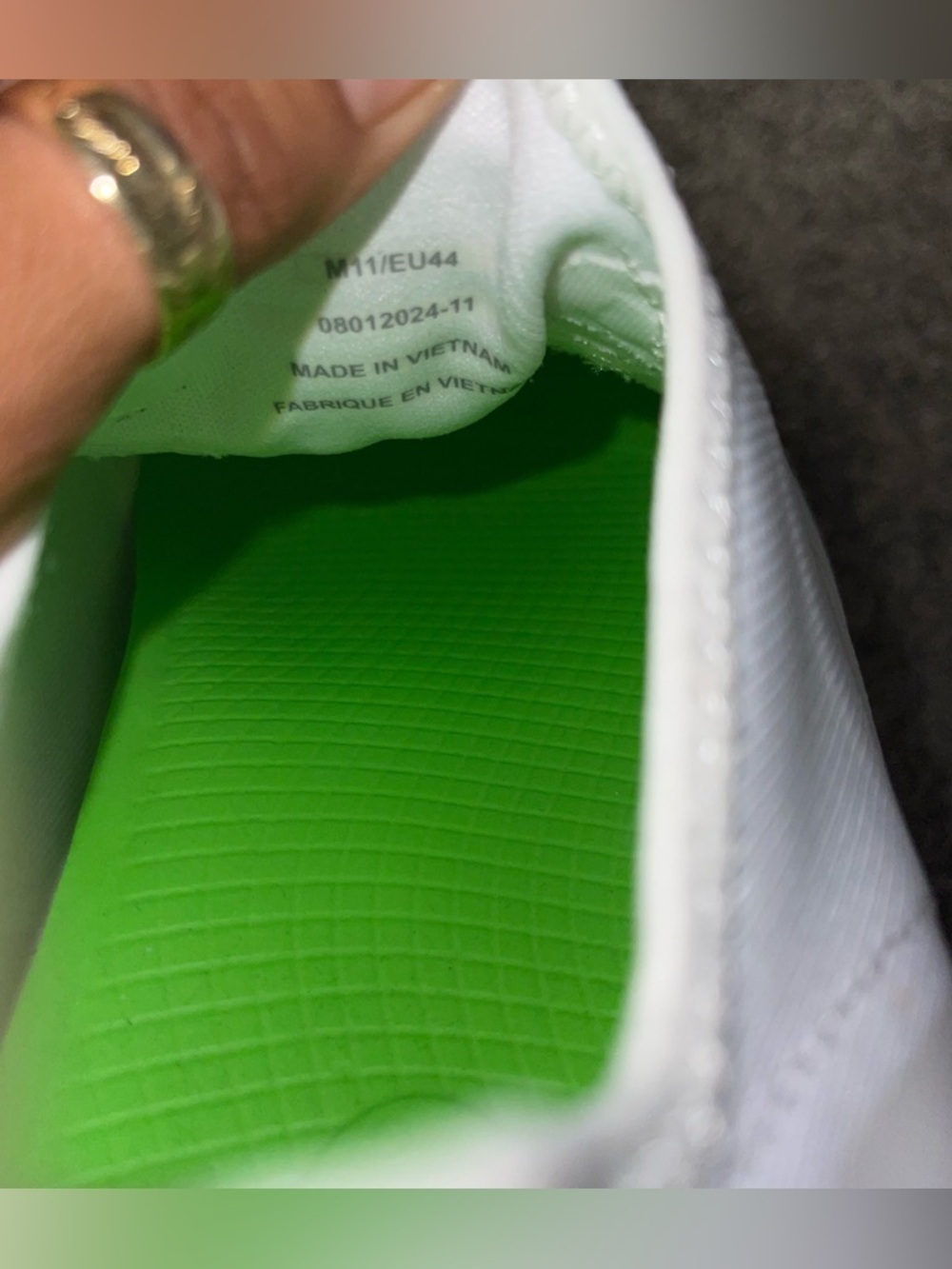 OOFOS OOmg Sport LS Recovery Men’s Sneakers White Size 11 08012024-11 - Picture 8 of 8